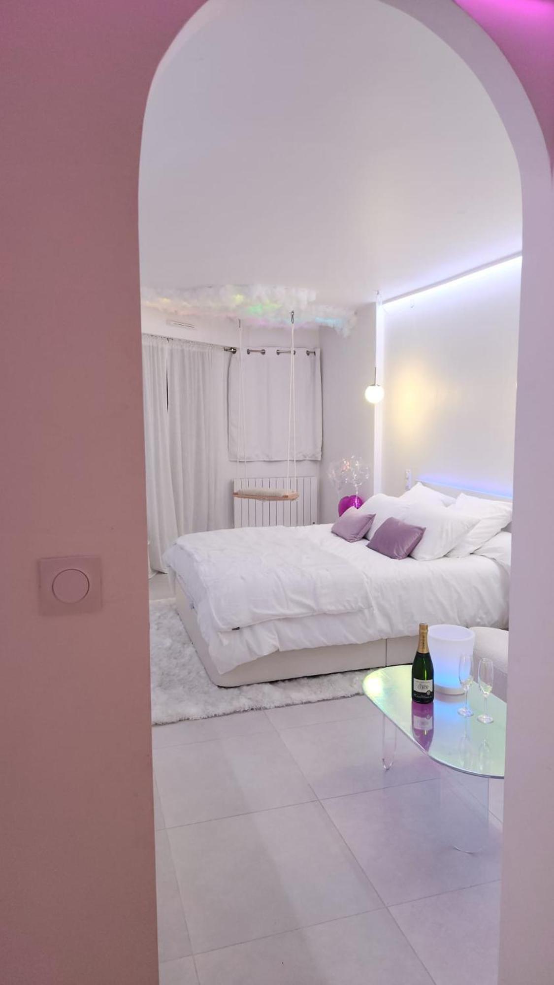 Love Room A 30 Mn Des Plages Et De Vannes Questembert Екстериор снимка